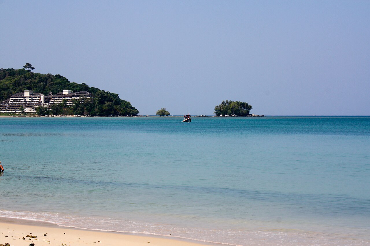 Nai Yang beach and coastal surroundings — archive district photograph